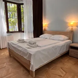 Vera Center Тбилиси